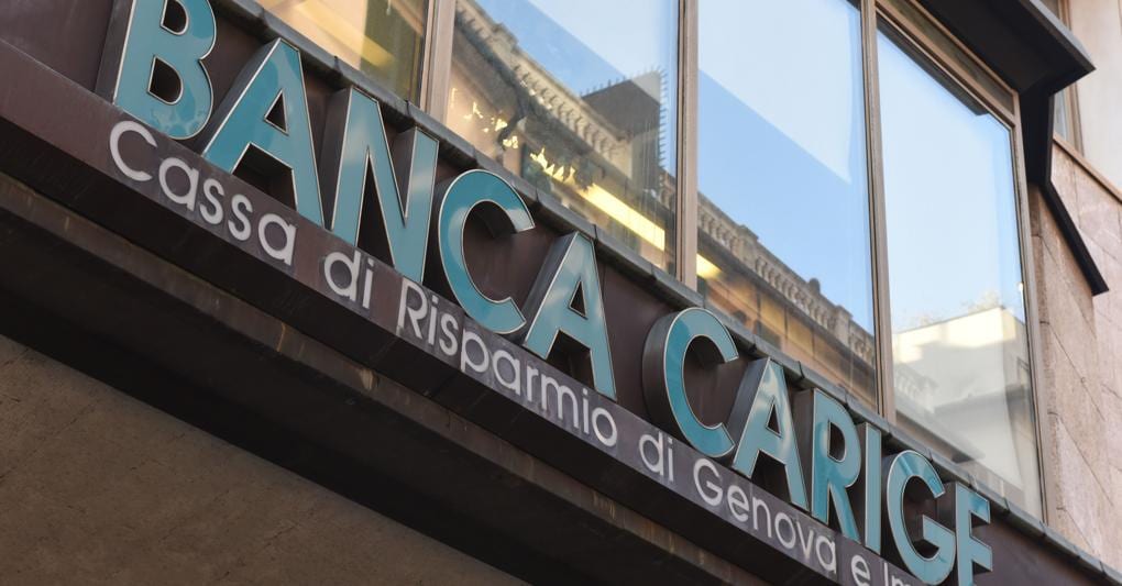 Carige scatta l allarme capitale fusione o 400 milioni di
